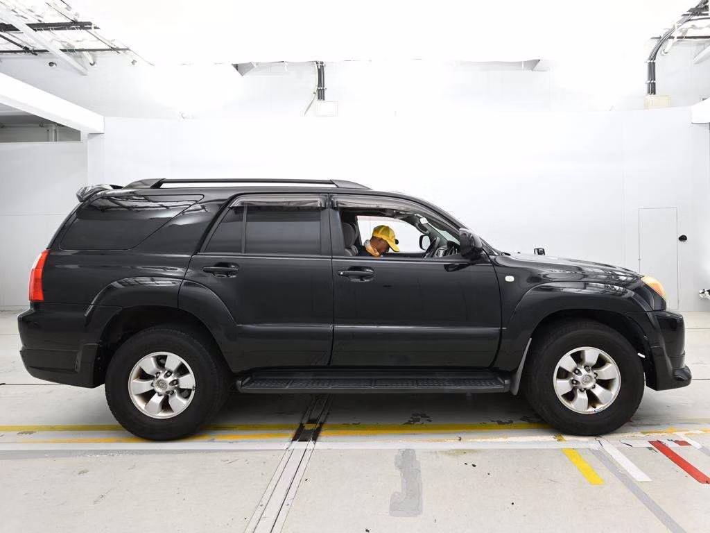 TOYOTA HILUX SURF