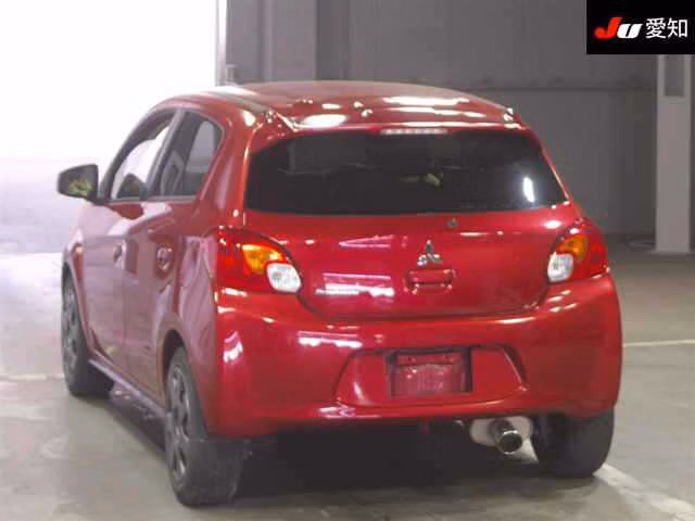 MITSUBISHI MIRAGE