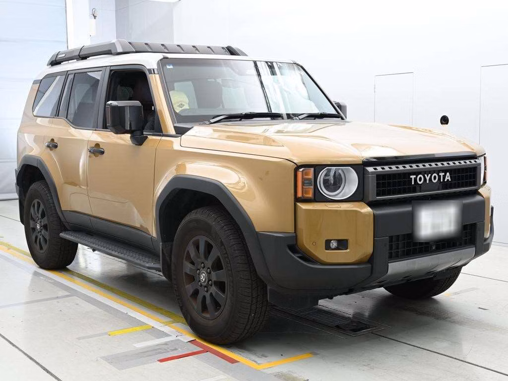 TOYOTA LAND CRUISER PRADO