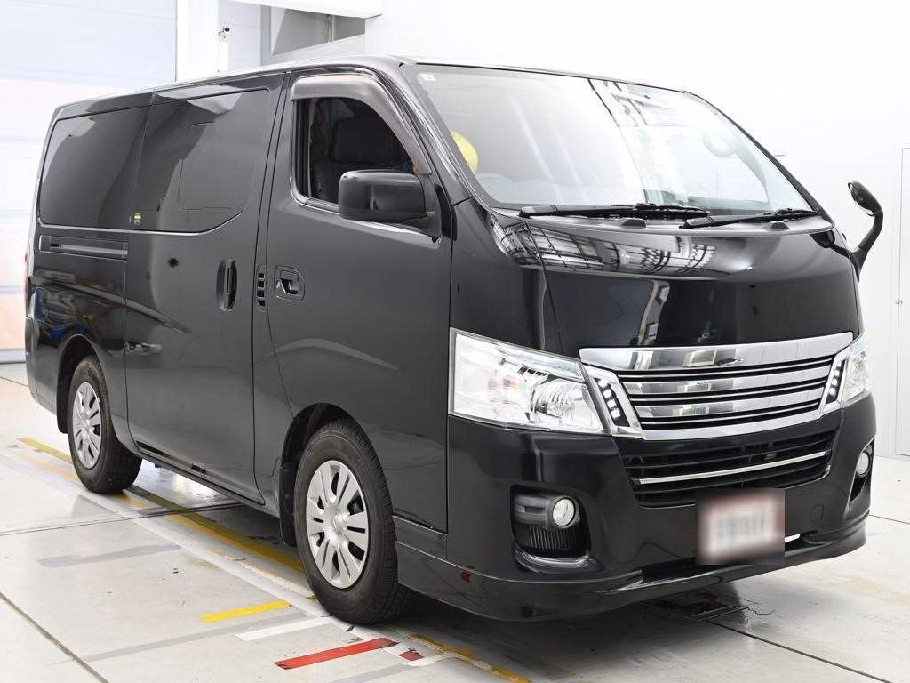 NISSAN NV350 CARAVAN