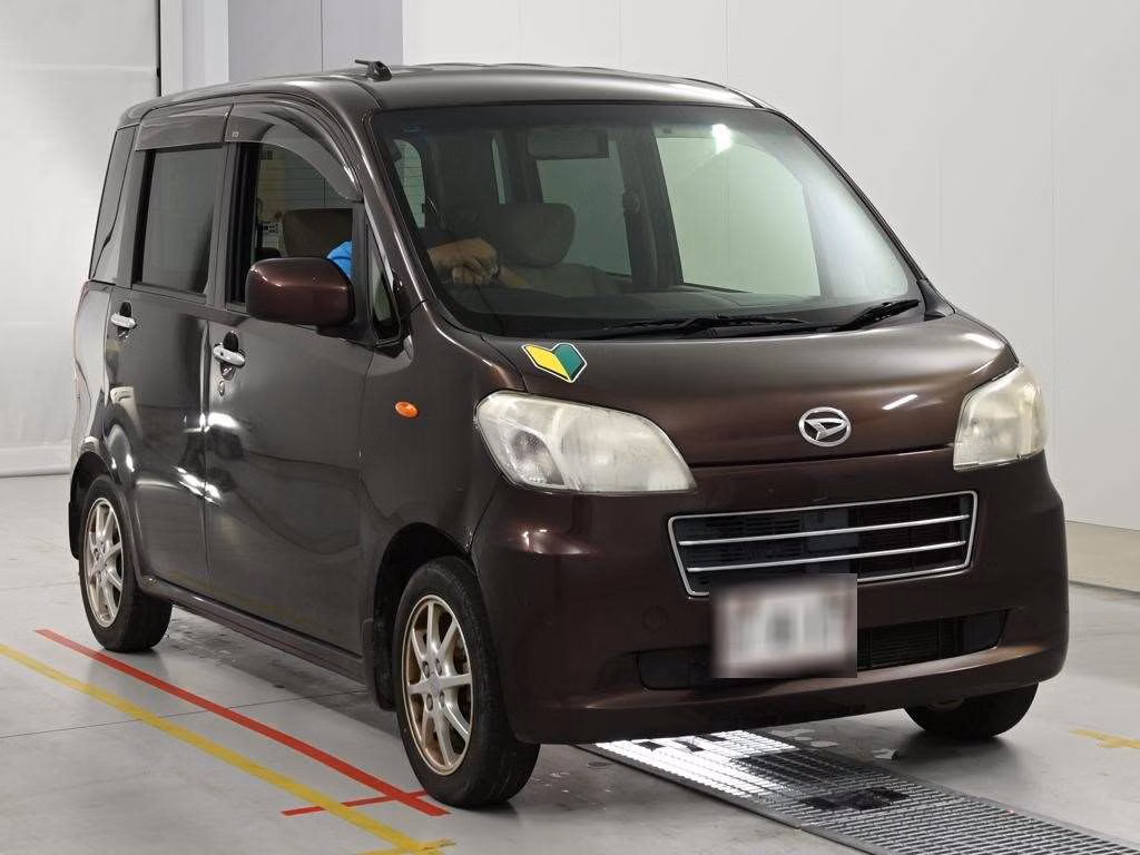 DAIHATSU TANTO EXE
