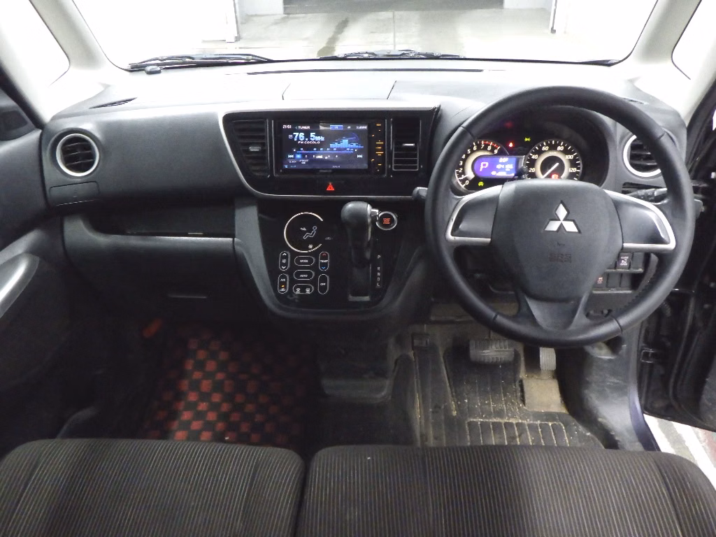 MITSUBISHI EK SPACE