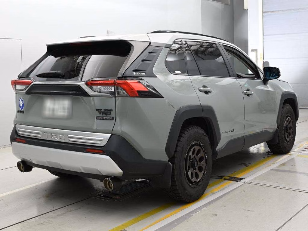 TOYOTA RAV4