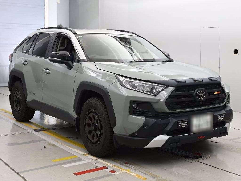 TOYOTA RAV4