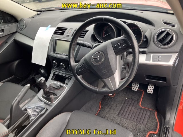 MAZDA AXELA