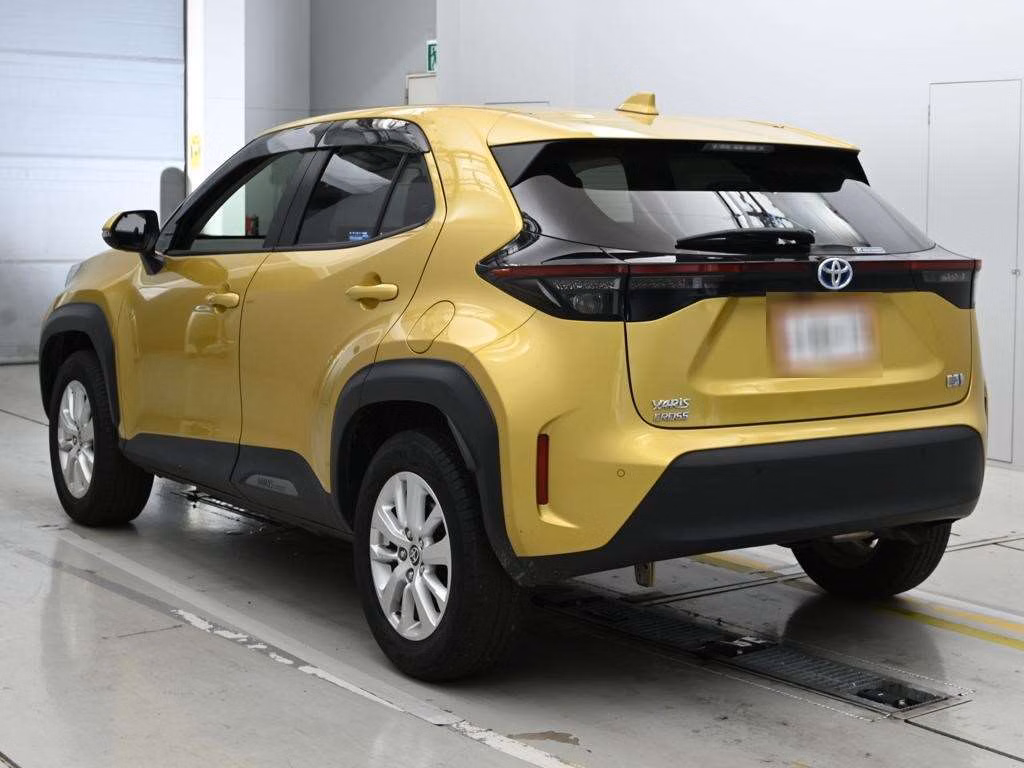 TOYOTA YARIS CROSS