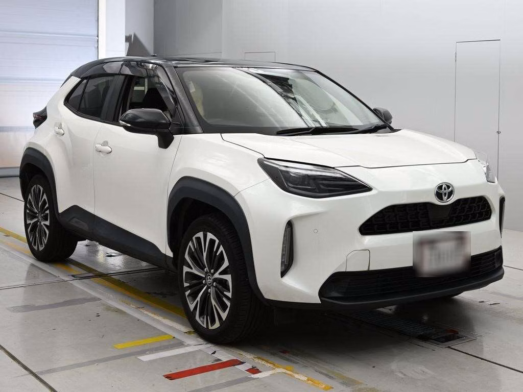 TOYOTA YARIS CROSS