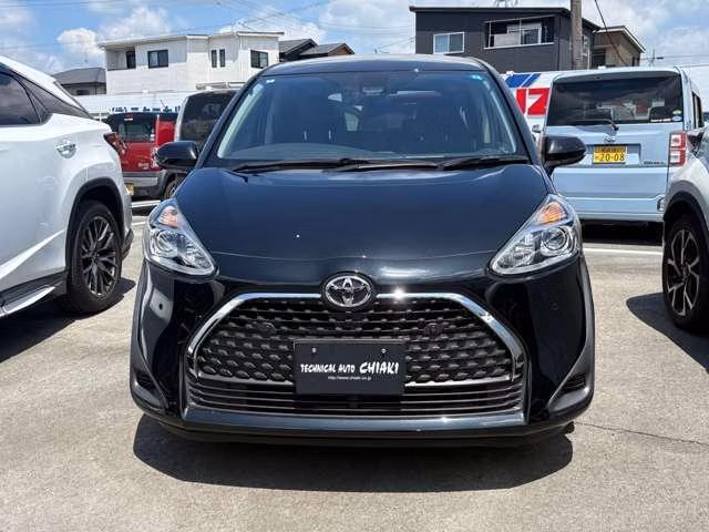TOYOTA SIENTA