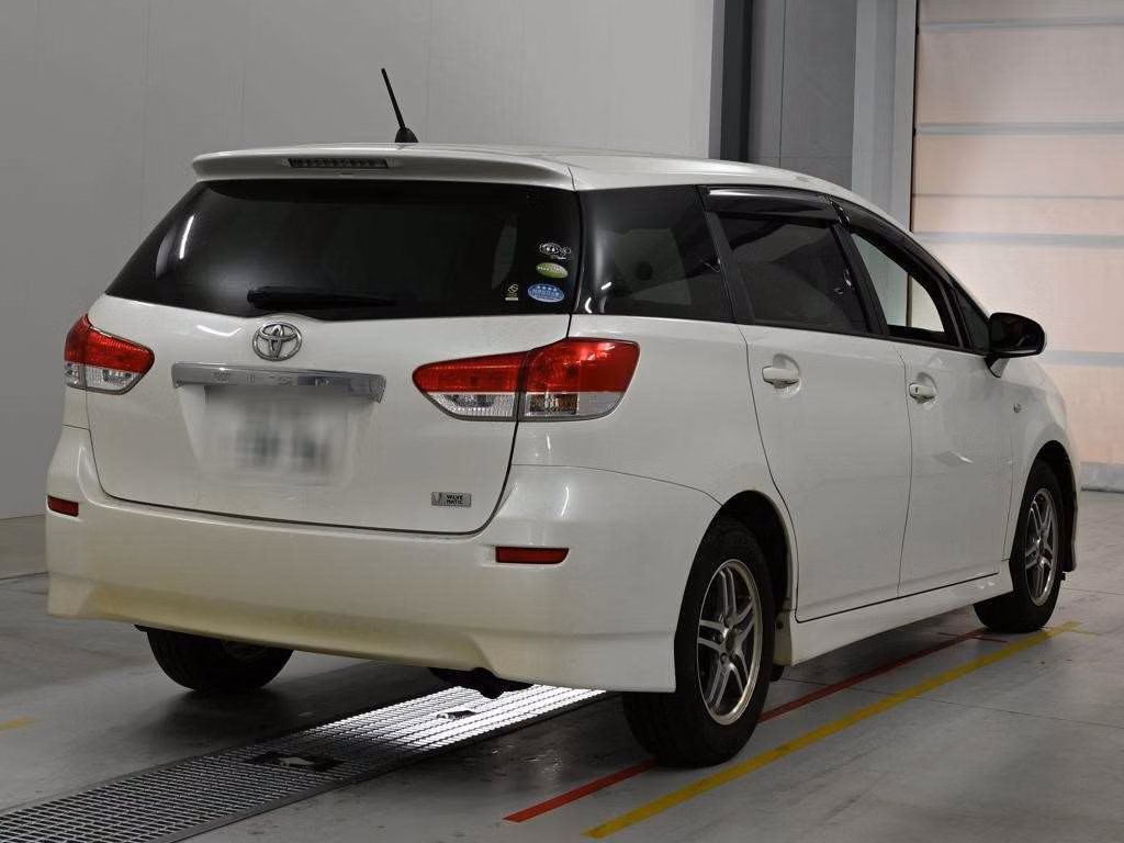 TOYOTA WISH