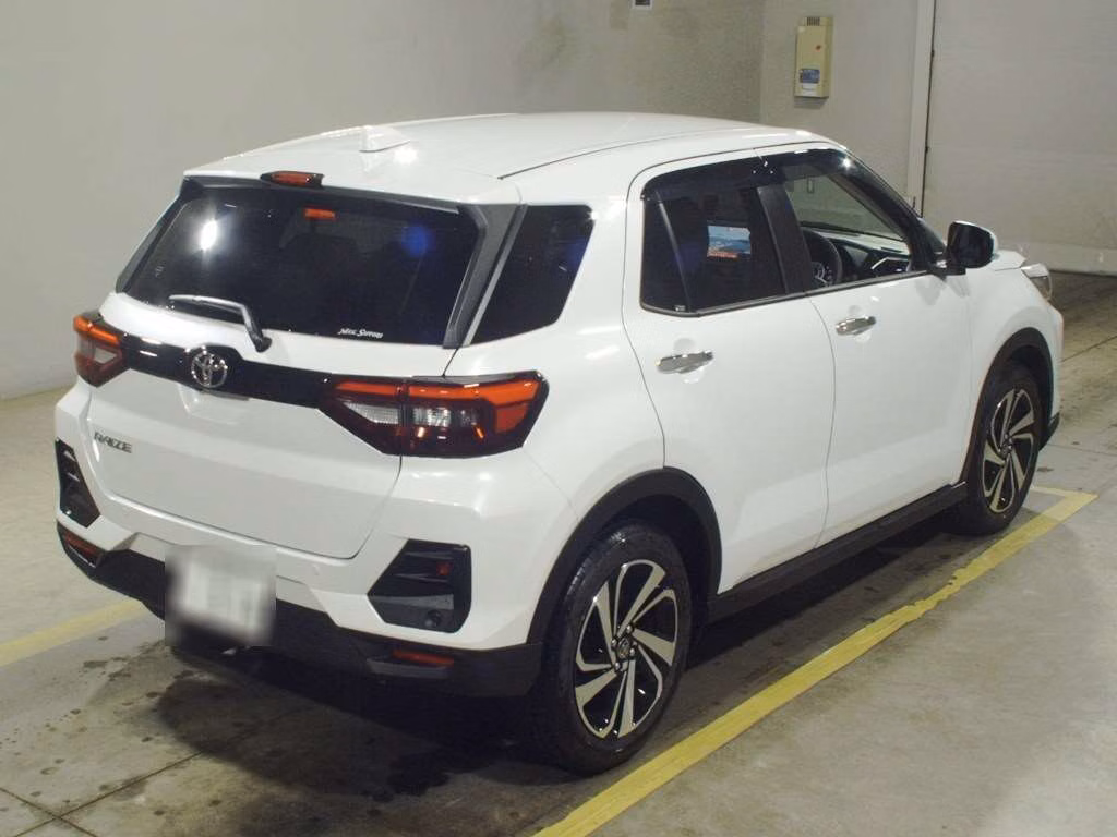 TOYOTA RAIZE