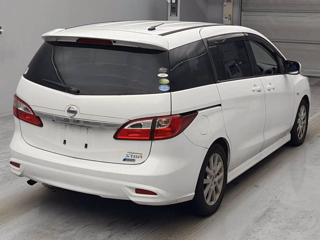 NISSAN LAFESTA
