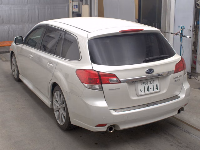 SUBARU LEGACY