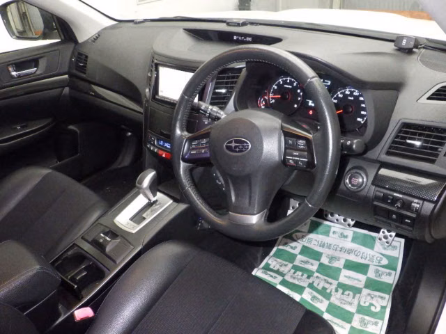 SUBARU LEGACY