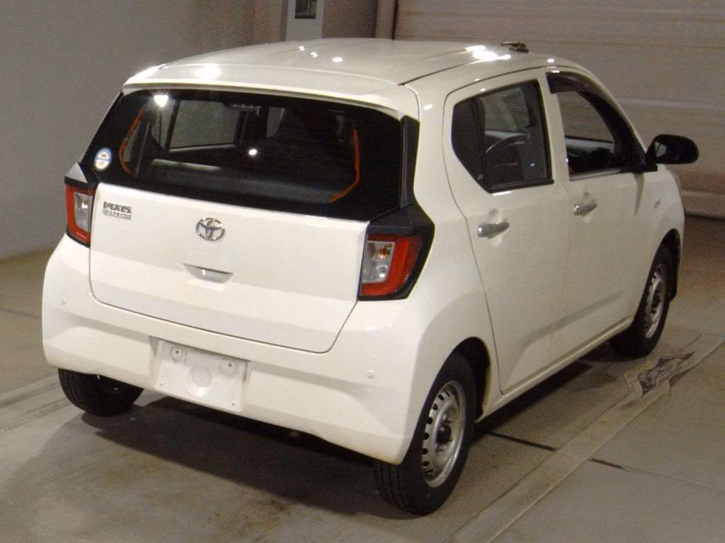 TOYOTA PIXIS EPOCH