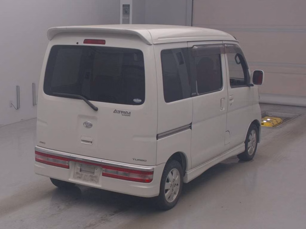 DAIHATSU ATRAI