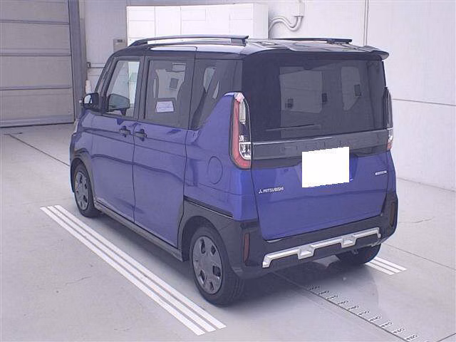 MITSUBISHI DELICA MINI