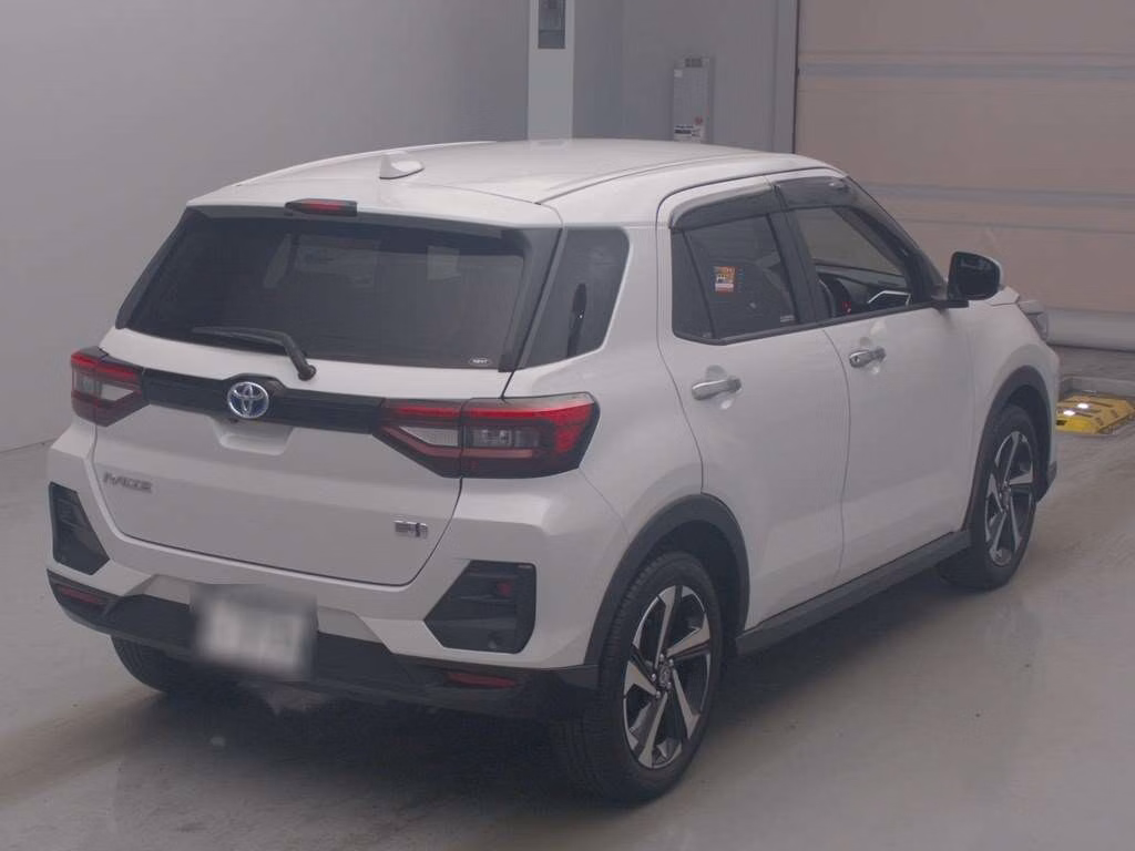 TOYOTA RAIZE