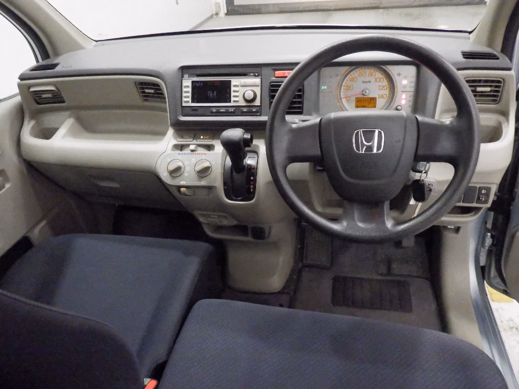 HONDA LIFE