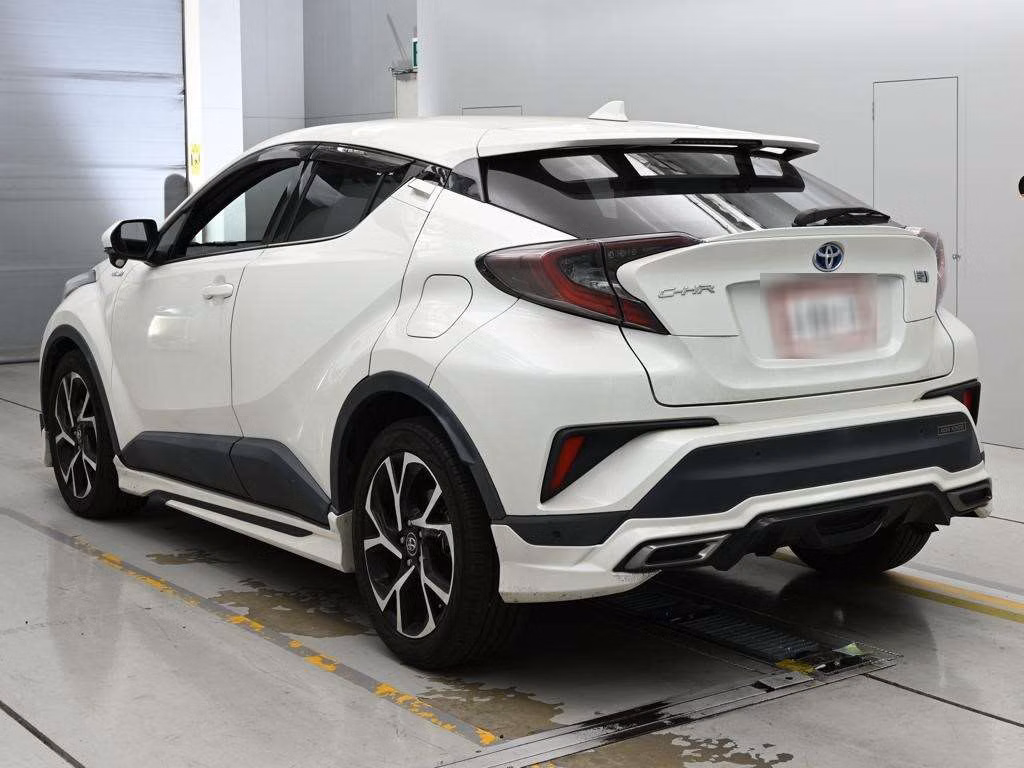 TOYOTA C-HR