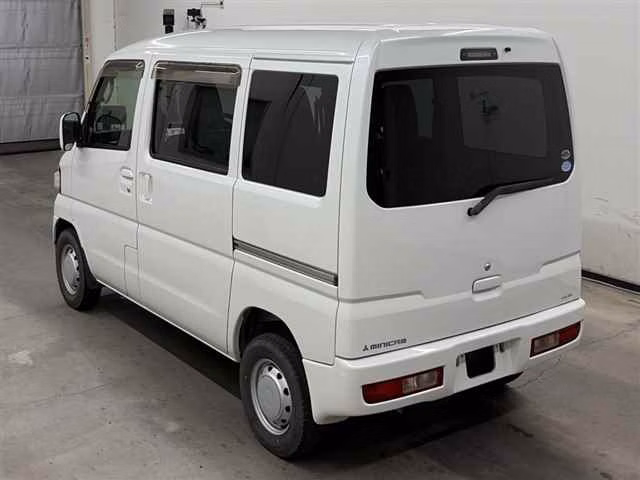 MITSUBISHI MINICAB