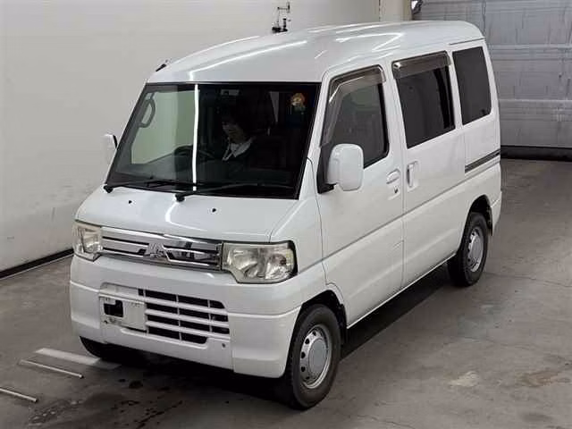 MITSUBISHI MINICAB