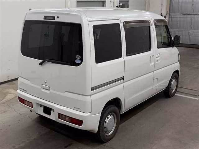 MITSUBISHI MINICAB