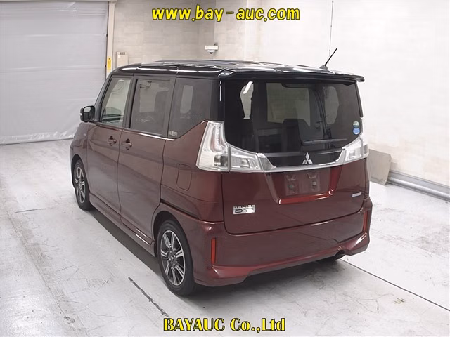 MITSUBISHI DELICA D:2