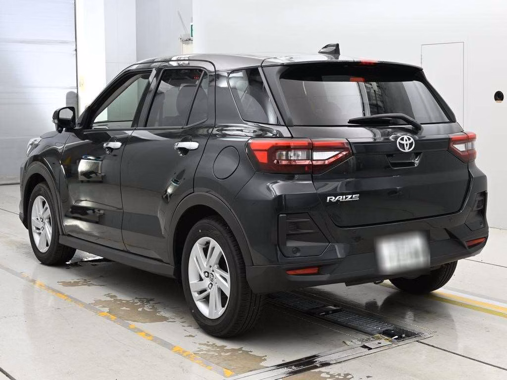 TOYOTA RAIZE