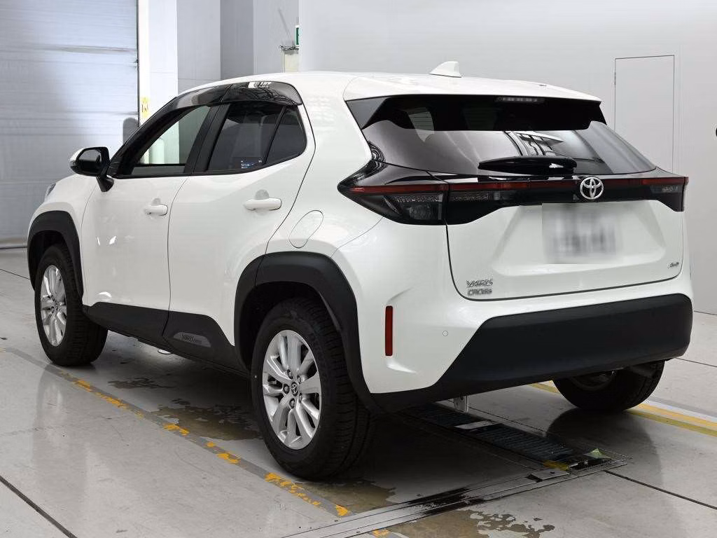 TOYOTA YARIS CROSS