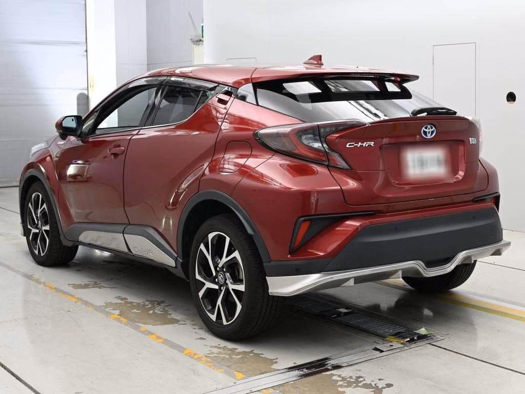 TOYOTA C-HR