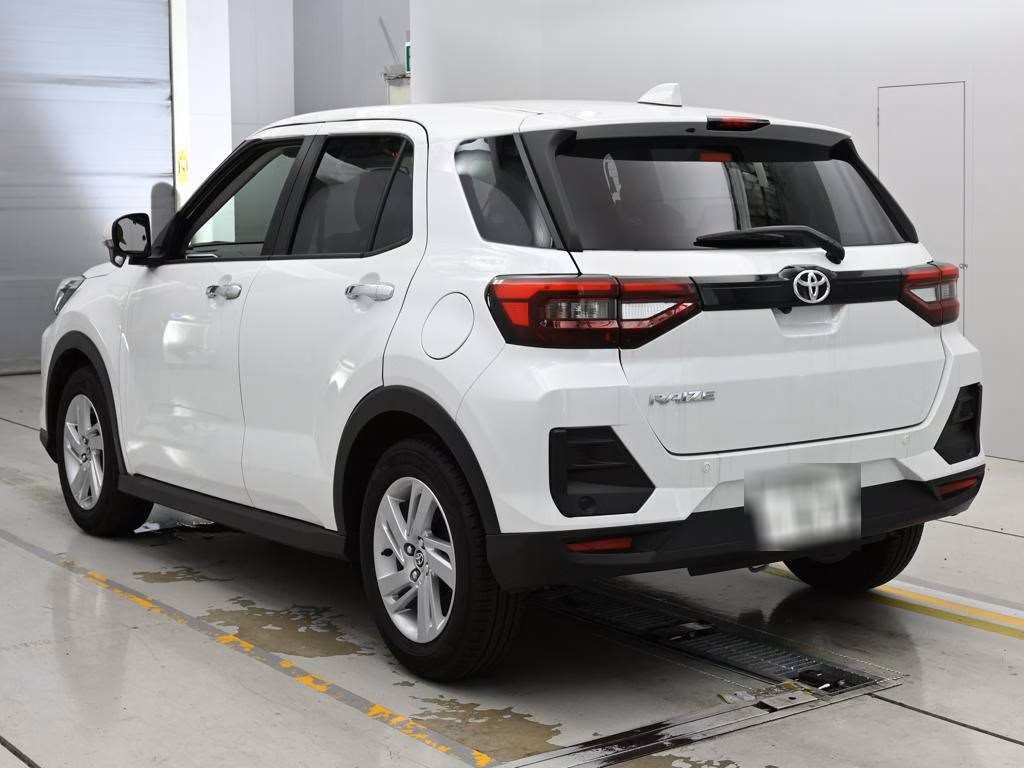 TOYOTA RAIZE
