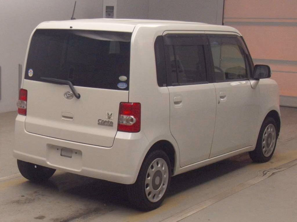 DAIHATSU MOVE CONTE