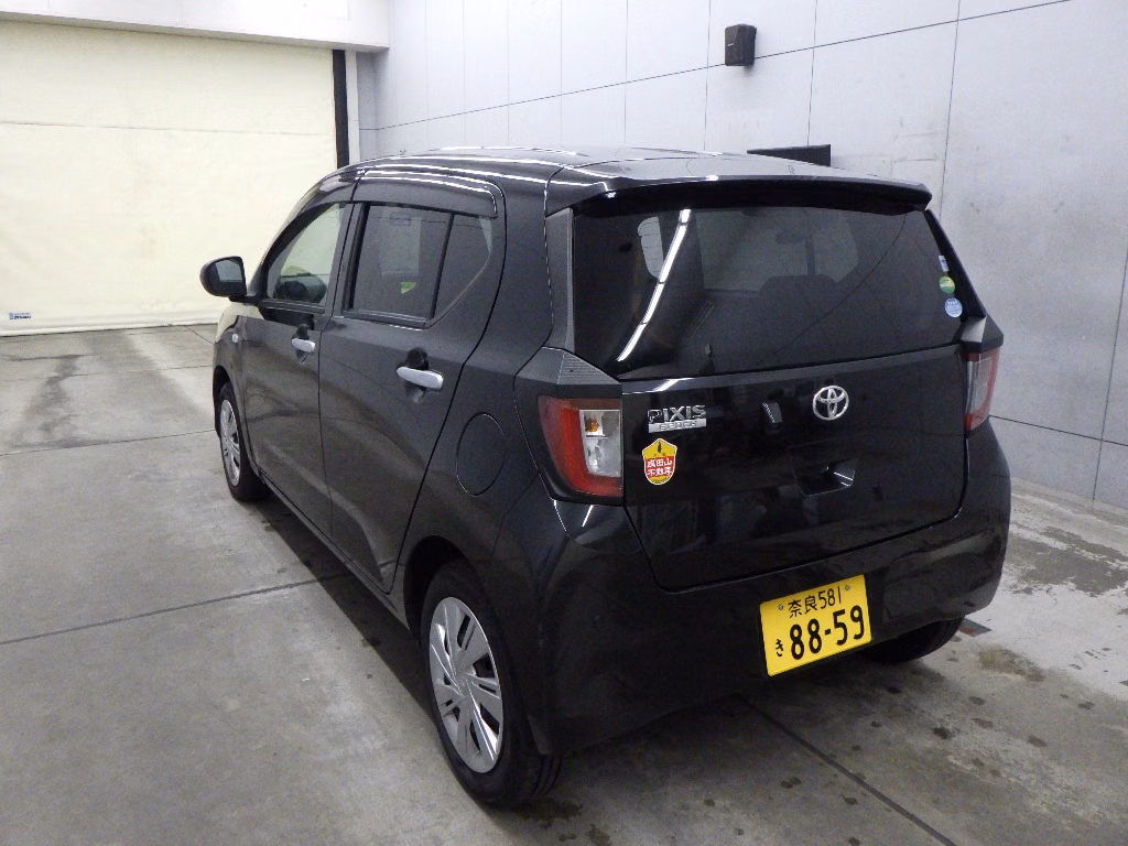 TOYOTA PIXIS EPOCH