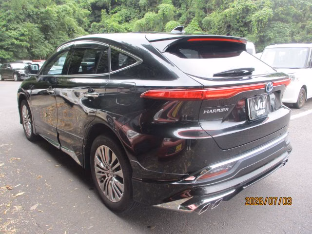 TOYOTA HARRIER
