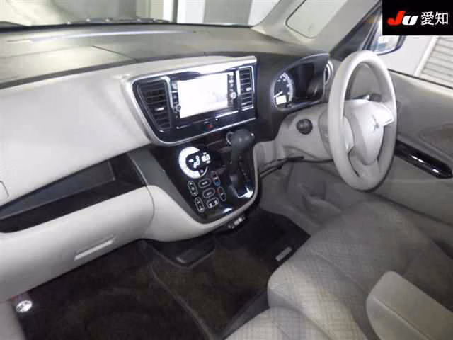 MITSUBISHI EK SPACE