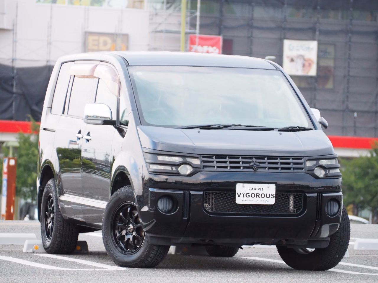 MITSUBISHI DELICA D:5