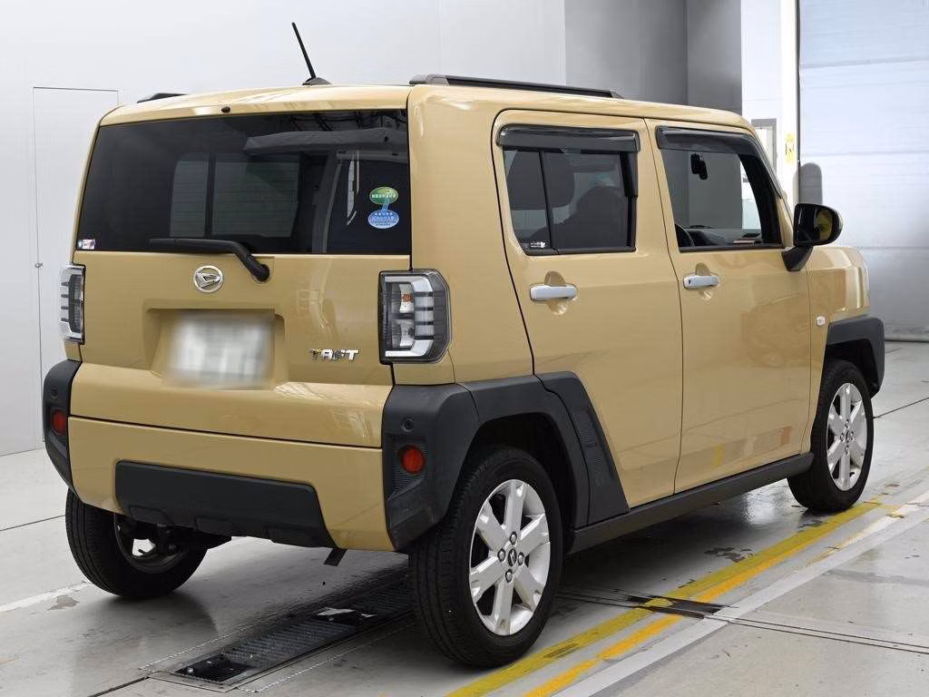 DAIHATSU TAFT