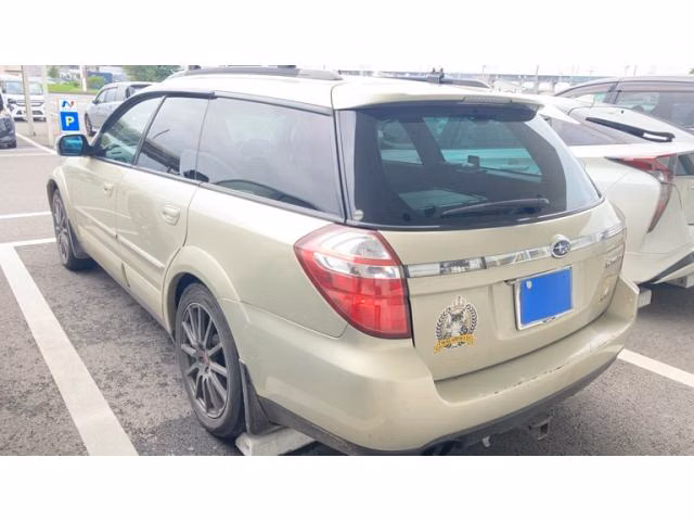 SUBARU OUTBACK