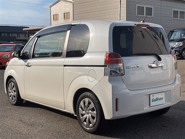TOYOTA SPADE