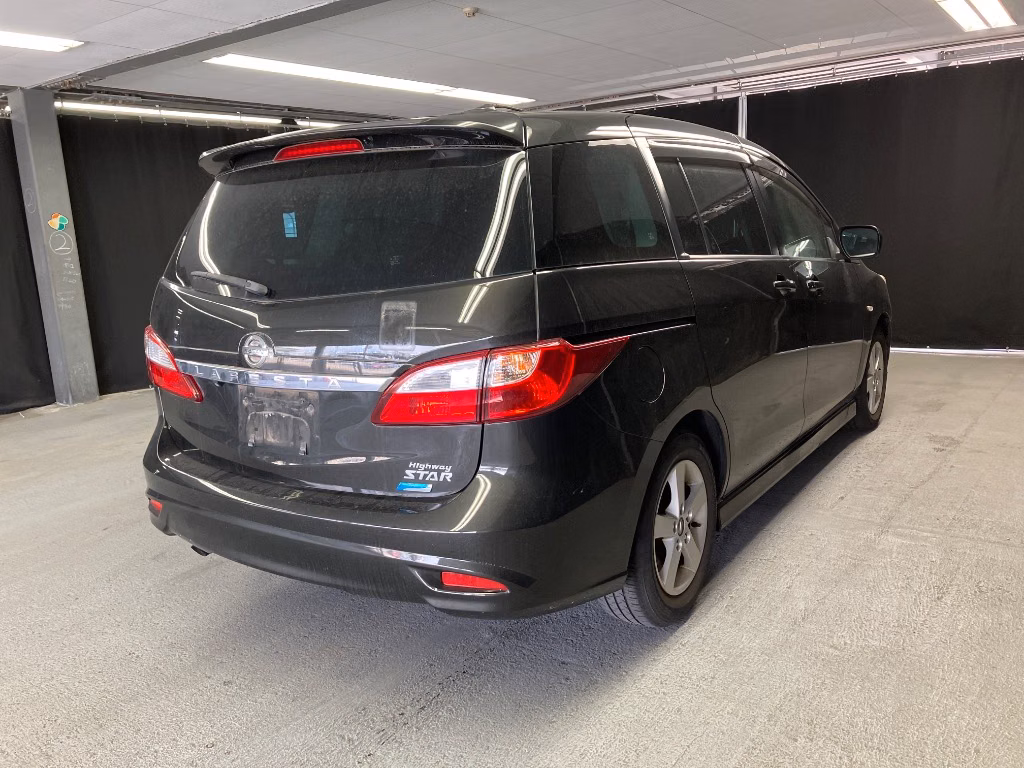 NISSAN LAFESTA