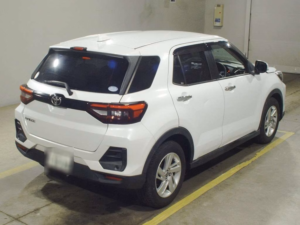 TOYOTA RAIZE
