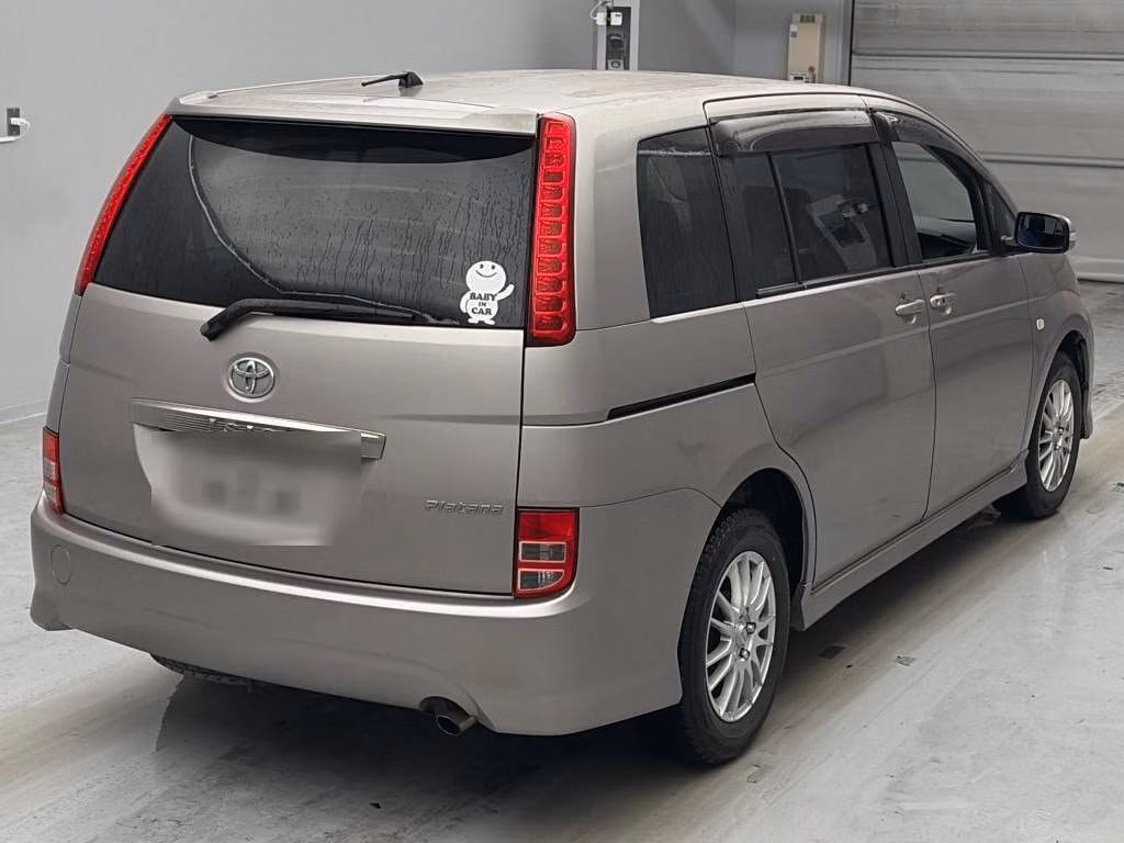 TOYOTA ISIS