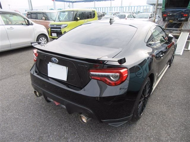 SUBARU BRZ