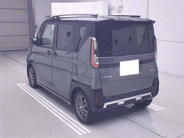 MITSUBISHI DELICA MINI