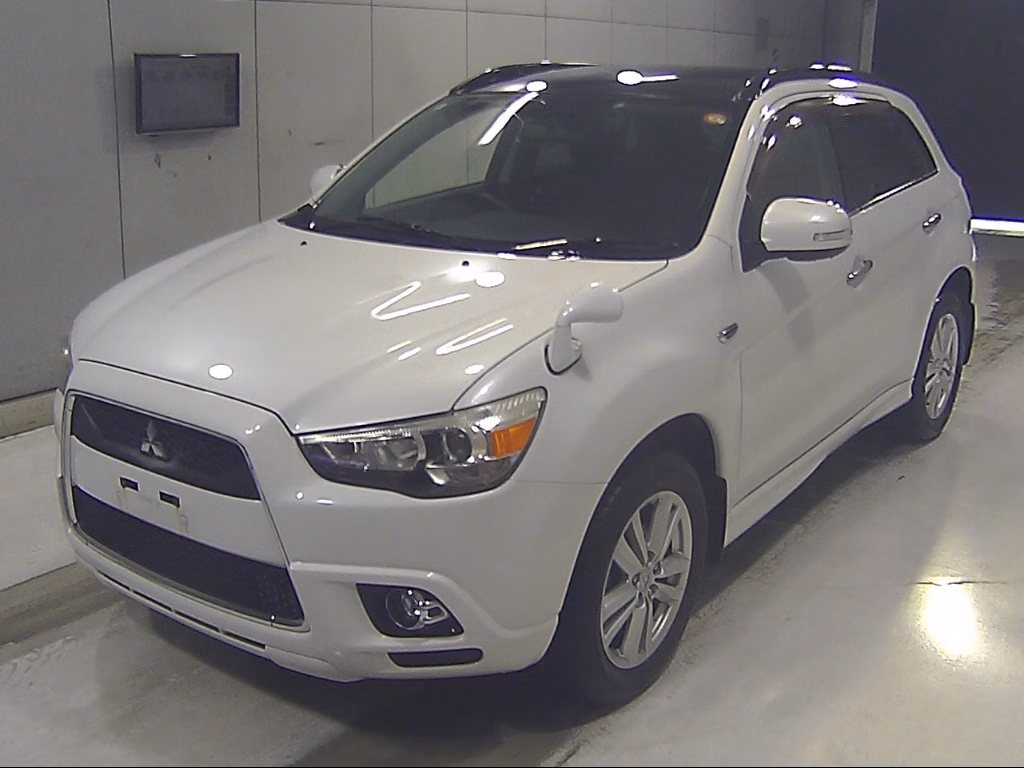 MITSUBISHI RVR