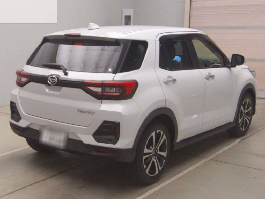 DAIHATSU ROCKY