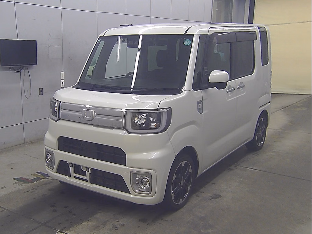 DAIHATSU WAKE