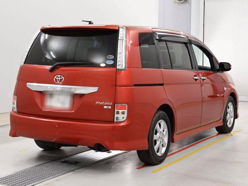 TOYOTA ISIS