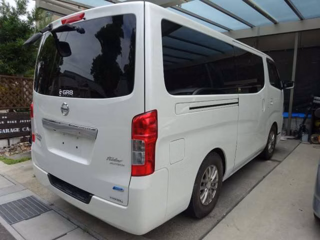 NISSAN NV350 CARAVAN