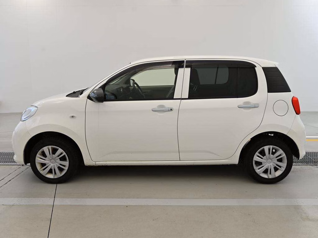 DAIHATSU BOON